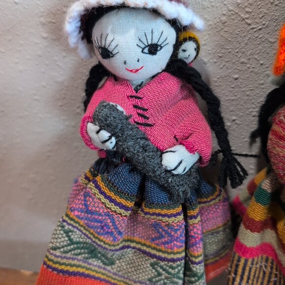 Vintage Peruvian Hand Made Folk Cloth Rag Dolls Mom & Baby Peru Set Of 2 - Picture 7 of 8